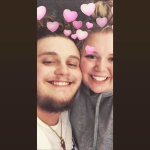 Meet your Posher, Alyssa meredith